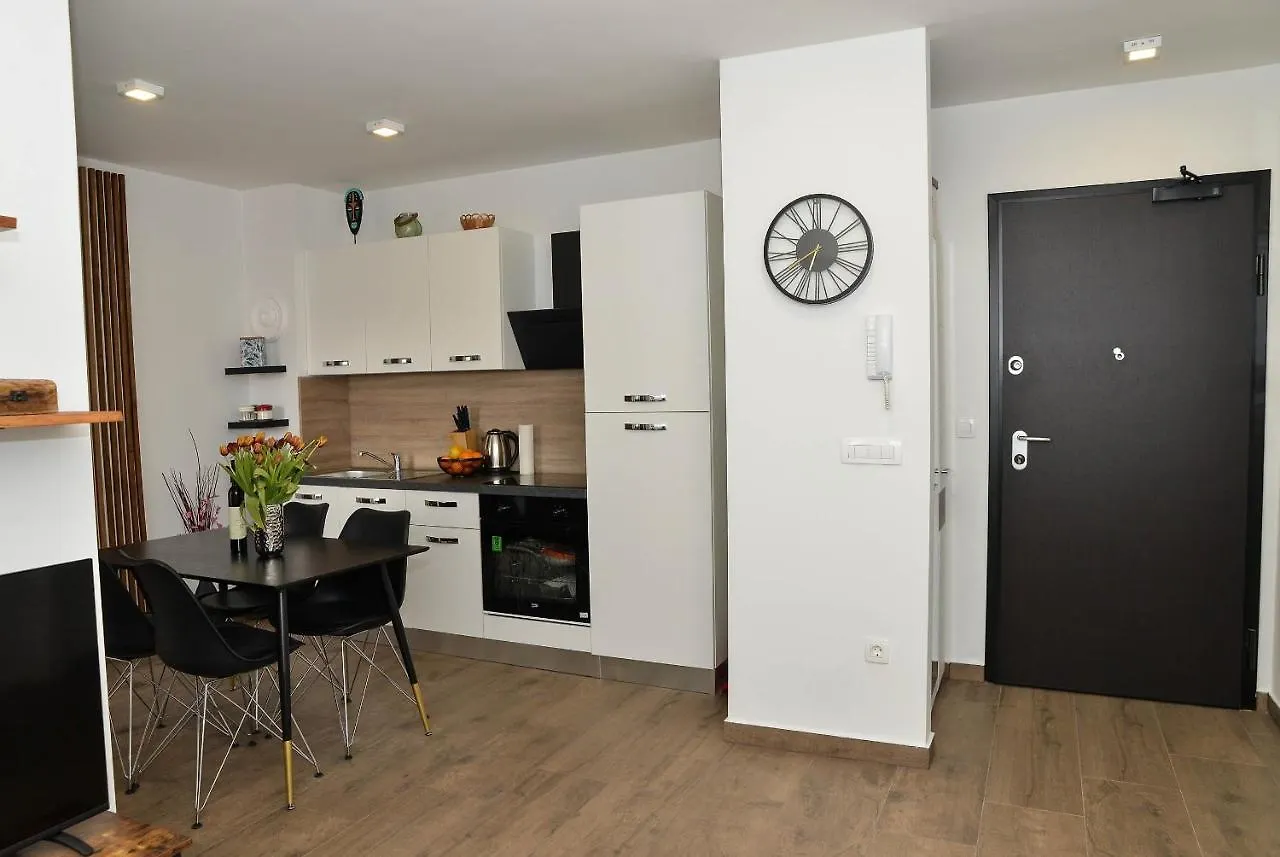Apartment Nicole Zadar