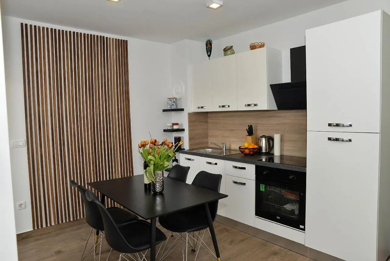 Apartment Nicole Zadar
